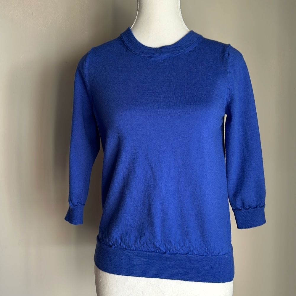J. Crew 3/4 Sleeve Blue Crew Neck Sweater. Size Medium